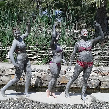 Dervi̇shan Health Club ゲストハウス ダルヤン